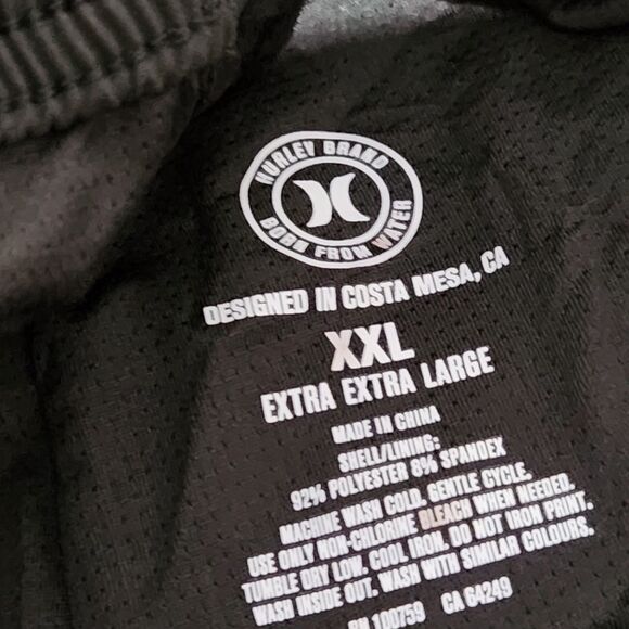 Hurley Shorts Size XXL Black Zip Pocket Quick Dry Stretch Reflective Logo - Picture 8 of 11